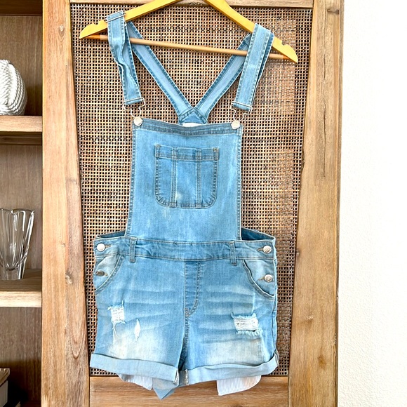 📫 BUY 2 for $20📫 Wax Jean Bib Overall Shorts Denim Romper Light Wash - Picture 1 of 9